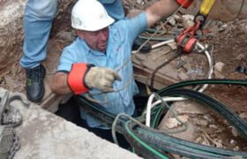 Corpoelec aplica mantenimiento correctivo a red de distribución en La Guaira