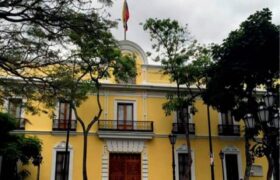 Venezuela ofrece ayuda a Colombia para atender emergencia climática