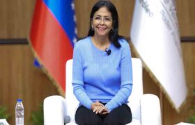 Venezuela creará núcleo educativo de hidrocarburos y minería