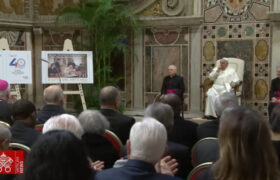 Milei planta al Papa en ceremonia por aniversario de paz Argentina-Chile