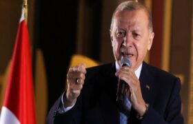 Recep Tayyip Erdogan anunció que Türkiye rompe relaciones con Israel