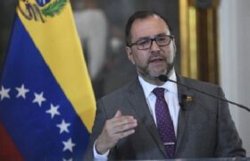 Ministro Yván Gil denuncia nuevo accionar de mentiras de EE.UU. contra Venezuela