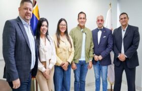 Gobierno nacional y privados construirán robusto ecosistema de comercio electrónico