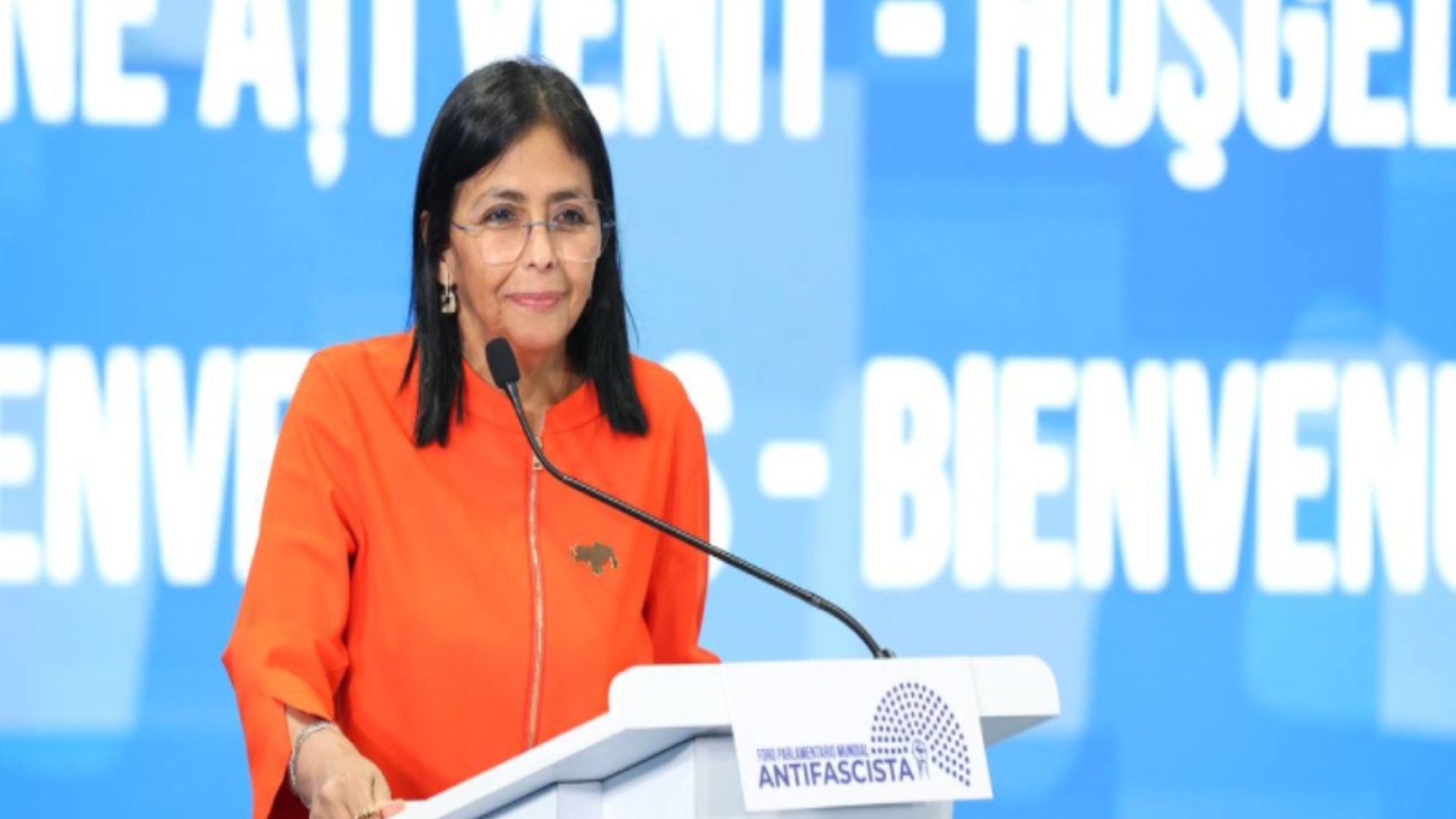 DElcy-rodriguez-foro-antifacista