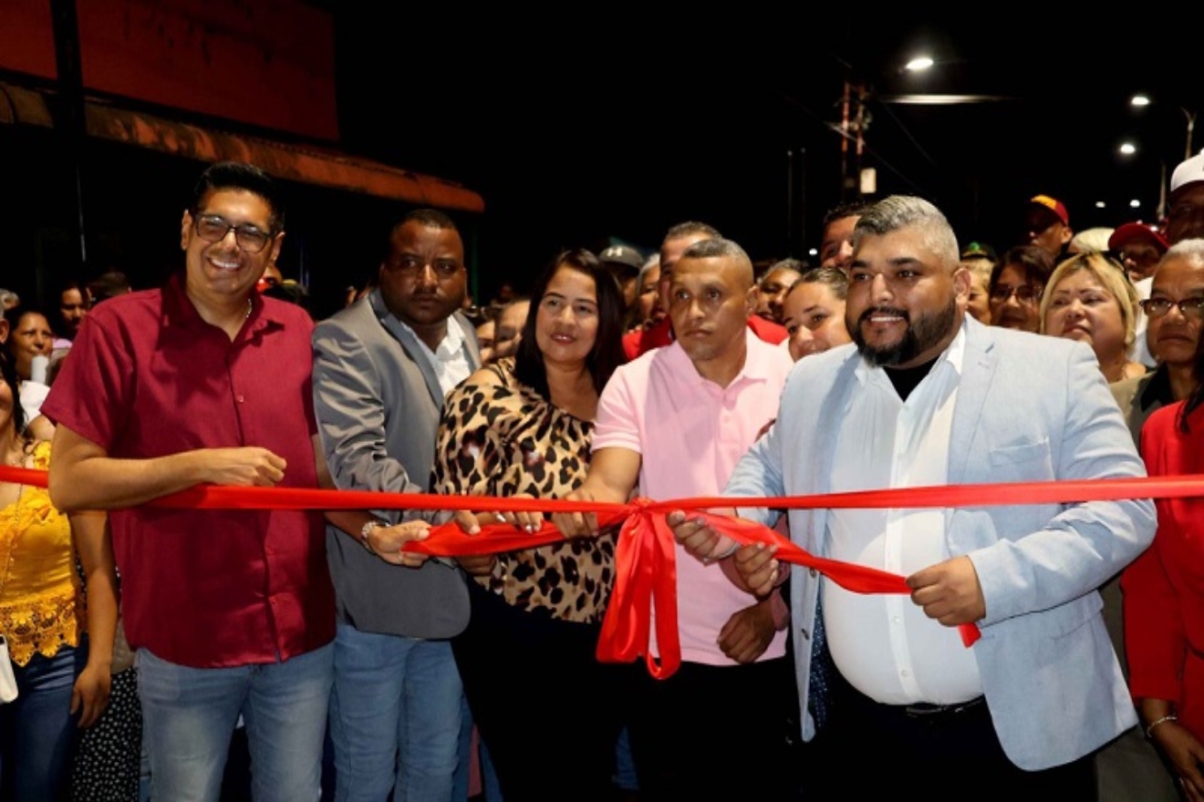 Inauguran-avenida-Dr.-Carlos-Arvelo-en-Guigue