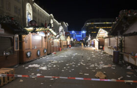 Al menos 2 muertos y 68 heridos en atropello de auto en un mercado navideño en Alemania