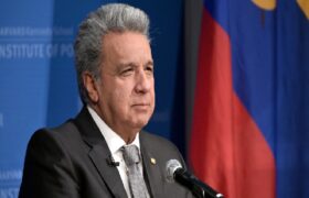 Demandarán a Lenín Moreno por presunto espionaje a Rafael Correa con fondos públicos