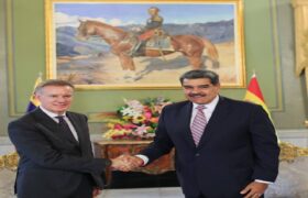 Nicolás Maduro recibió las cartas credenciales del nuevo embajador de España en Venezuela