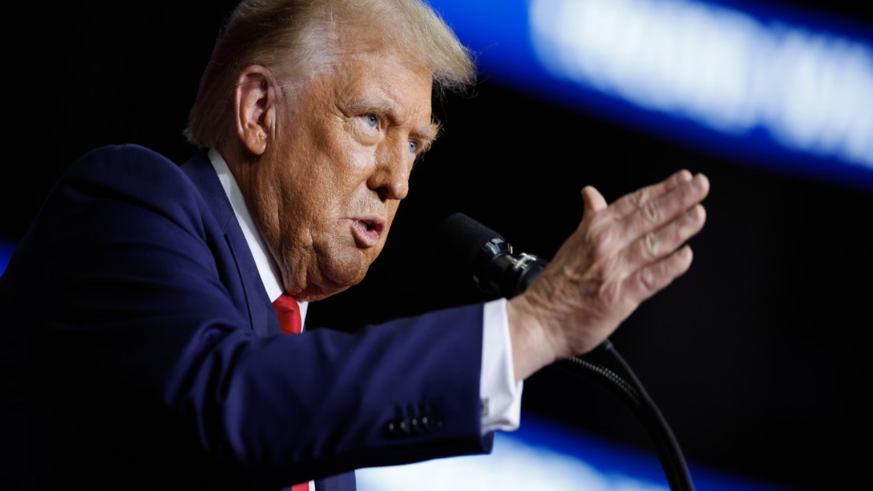 Trump (10)