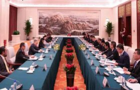 Vicepresidenta Rodríguez se reunió en Beijing con el presidente de la Corporación de Petróleo de China