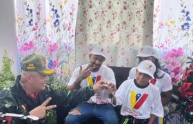 40 familias de AVV Santa Cruz en Guarenas  cumplen el sueño de tener casa propia