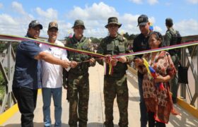 Venezuela reafirma su soberanía al inaugurar puente en Guayana Esequiba