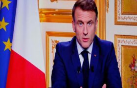Macron descarta dimitir: Acusa a la oposición de crear «desorden» tras caída del Gobierno