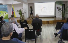 Taller en Caracas evalúa vulnerabilidades del medio ambiente