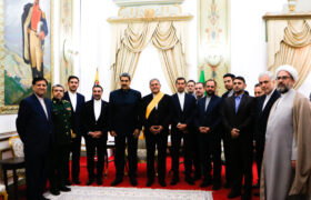 Presidente Maduro entrega «Orden Francisco de Miranda» a los embajadores de Irán y Argelia