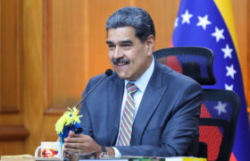 Presidente Maduro advierte que las potencias intentan dominar el mundo a través del fascismo