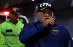 Diosdado Cabello supervisa y constata las acciones de patrullaje de los órganos de seguridad en Caracas