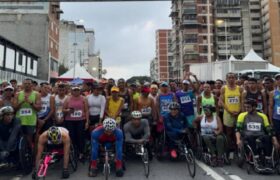 Sebastián López gana el Maratón 12K por la Paz y la Vida en Caracas