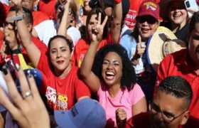 Juventud revolucionaria se sumó a la gran movilización en respaldo al presidente Maduro