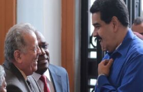 Maduro lamenta irreparable partida de Isaías Rodríguez: «Nos llena de profundo dolor»