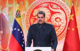 Jefe de Estado felicita a China por Nuevo Año de la Serpiente