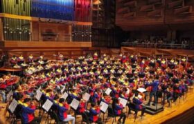 Orquesta Sinfónica Simón Bolívar brilló con su actuación en París