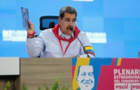 Presidente Maduro insta a quienes ganen las elecciones acelerar el modelo de democracia directa