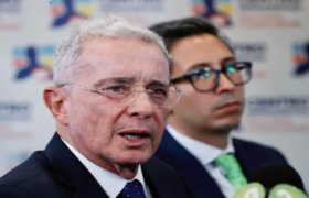 Niegan pedido de Uribe Vélez contra jueza que lleva el proceso en su contra