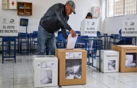 De «una sola vuelta» al balotaje el domingo 13 de abril en Ecuador