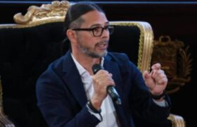 Ministro Ñáñez rechazó amenazas de Guyana y calificó de débil a Irfaan Ali