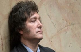 Auge y caída estrepitosa de la criptomoneda $LIBRA: Un viaje por la criptoestafa de Javier Milei
