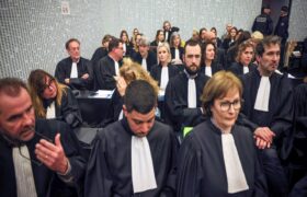 El mayor caso de pedofilia en Francia: Juicio contra excirujano acusado de violar a más de 250 niños