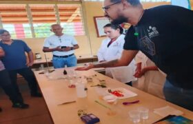 Docentes del estado Barinas refuerzan sus conocimientos con taller de química