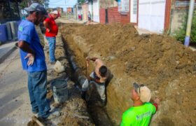 Sustitución de colectores beneficia a comunidades de Mariño en Aragua