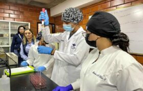 Recuperan laboratorio de Microbiología y Bioquímica de la Unerg