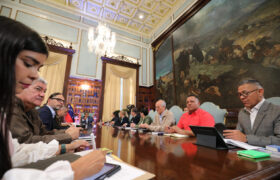 Maduro: La reforma constitucional promoverá el crecimiento económico del país en las próximas tres décadas