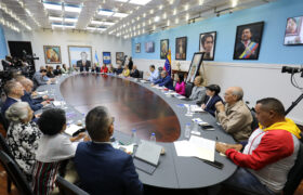Presidente Maduro: La Constitución será la base de la construcción de la nueva sociedad
