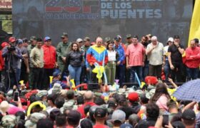 Pueblo venezolano se concentra en Táchira para conmemorar la Batalla de los Puentes