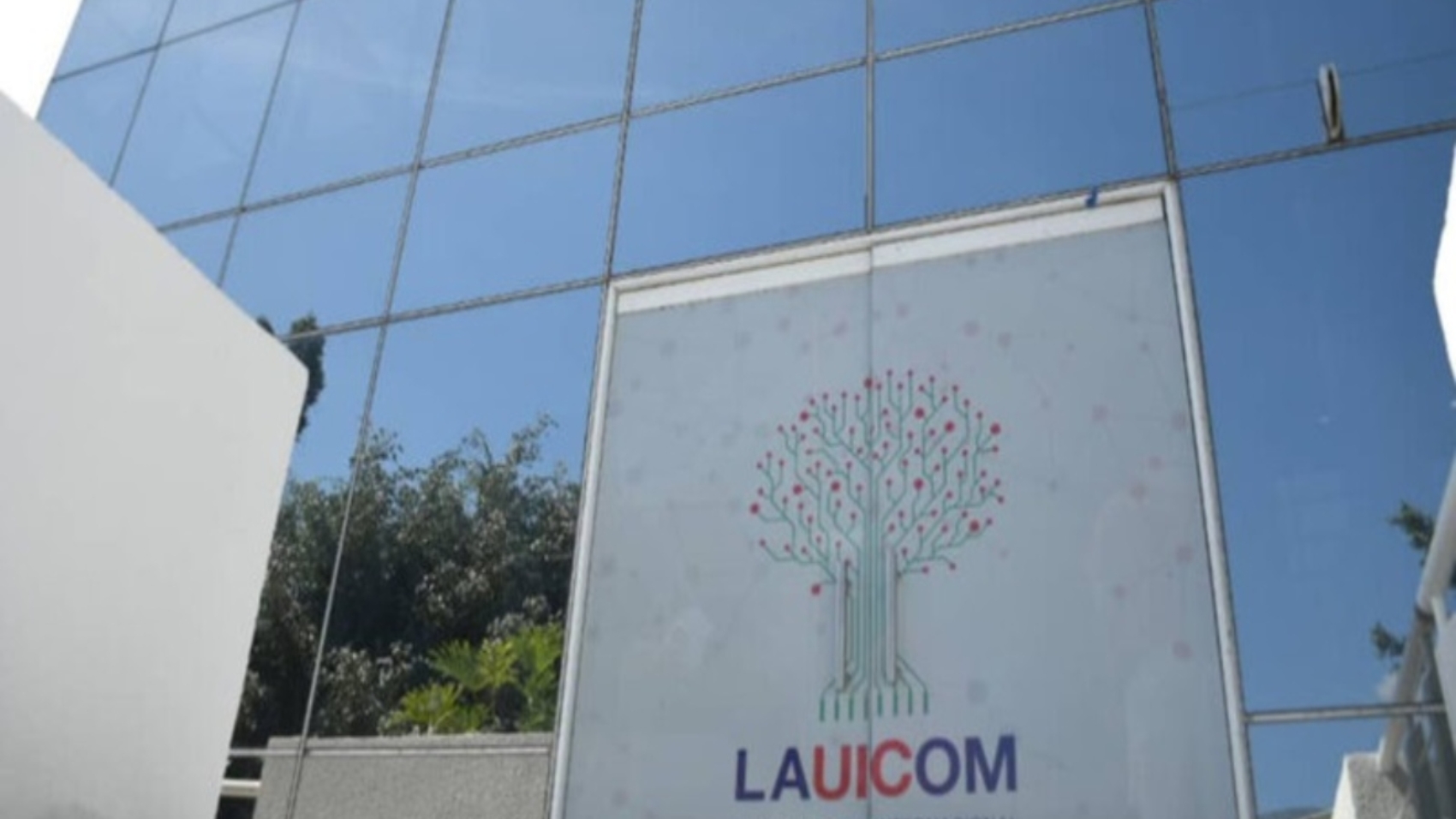 lauicom