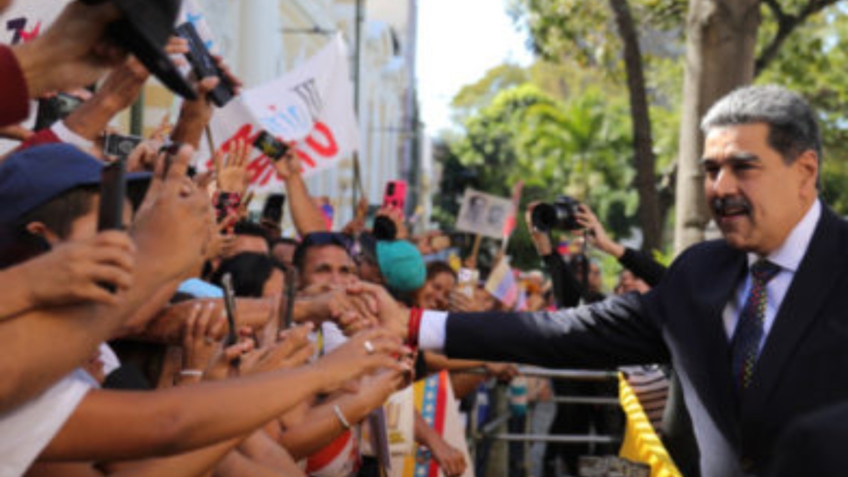 maduro-AN-juramentacion-392x272