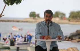Develado el hito 1.500 del Consejo de Pescadores y Acuicultores