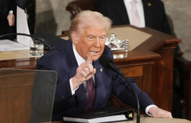 Trump pronuncia un importante discurso en su anunciada «noche grande»