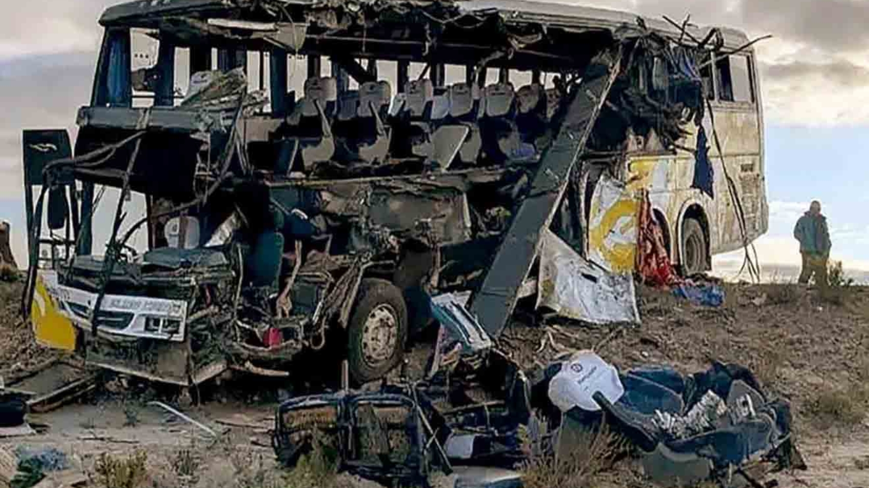 Bolivia15 personas fallecieron por accidente de tránsito