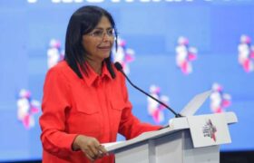 Delcy Rodríguez: Venezuela juzgará cada palabra de María Elvira Salazar y la Machado