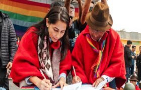 Los indígenas dan apoyo a Luisa González rumbo a la segunda vuelta electoral en Ecuador