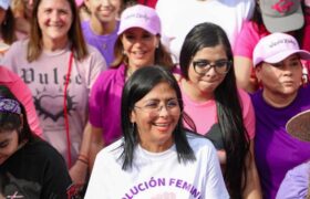 Vicepresidenta Delcy Rodríguez: No es venezolana la mujer que pide invasiones y sanciones