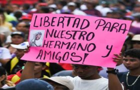 Delcy Rodríguez a El Salvador: «Los migrantes venezolanos deben regresar de manera inmediata»