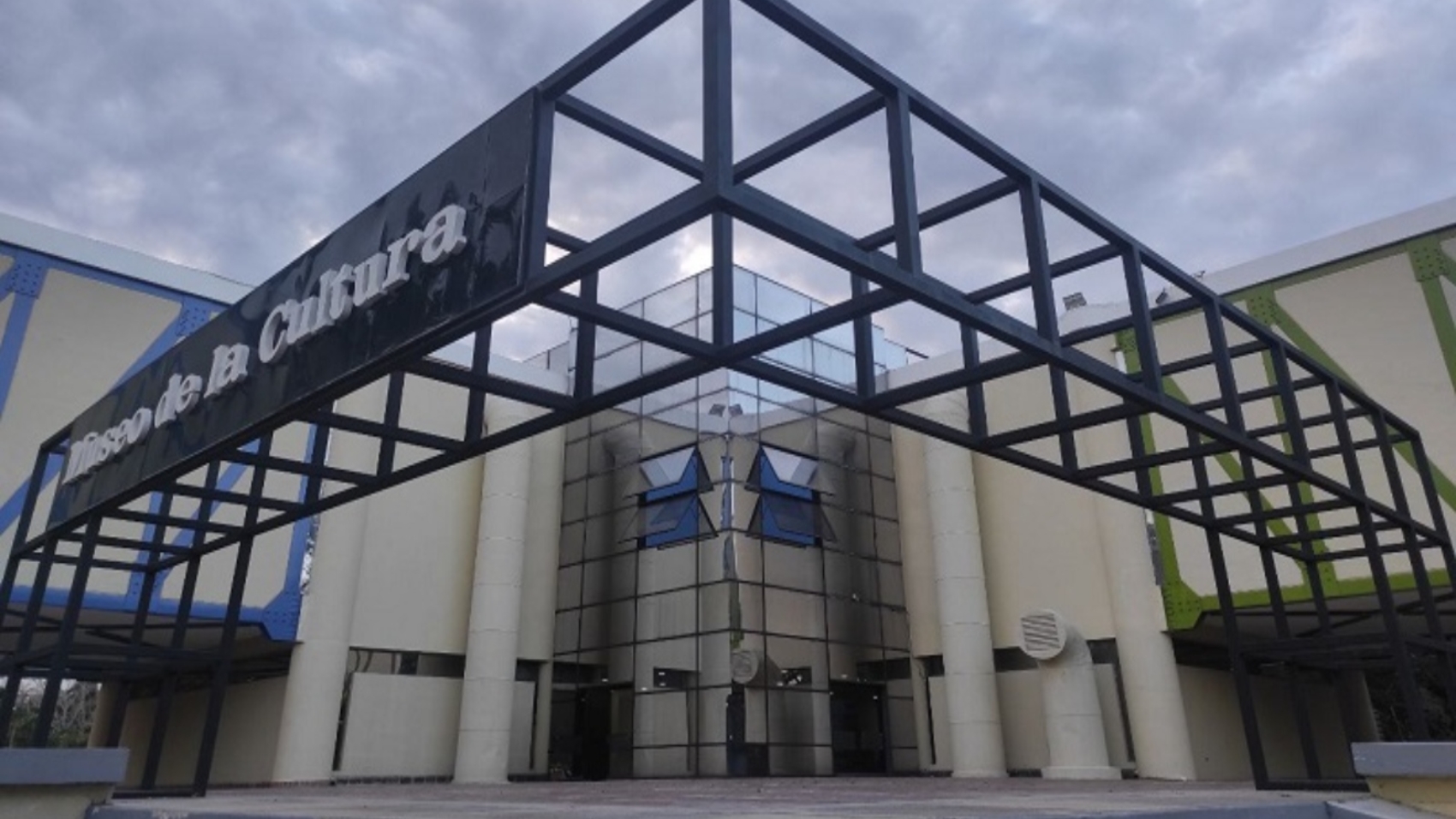 MUSEOS