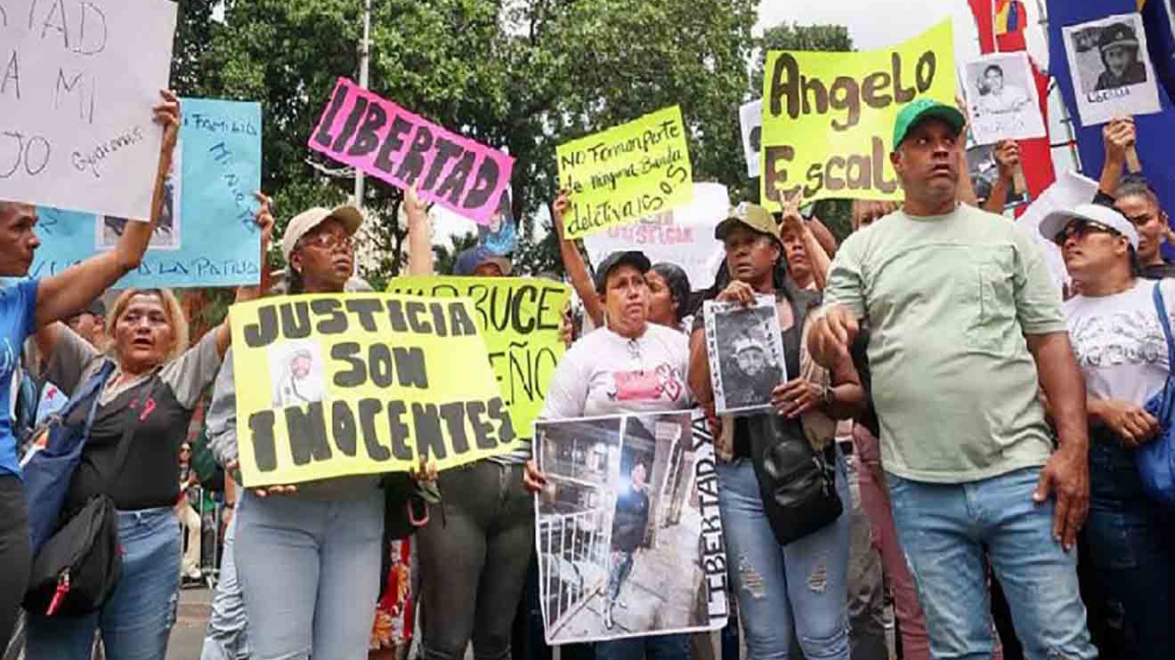 RECOLECCIÓN DE FIRMAS