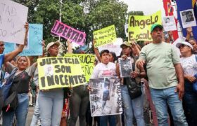 Venezuela recolecta firmas en apoyo a sus migrantes secuestrados en El Salvador